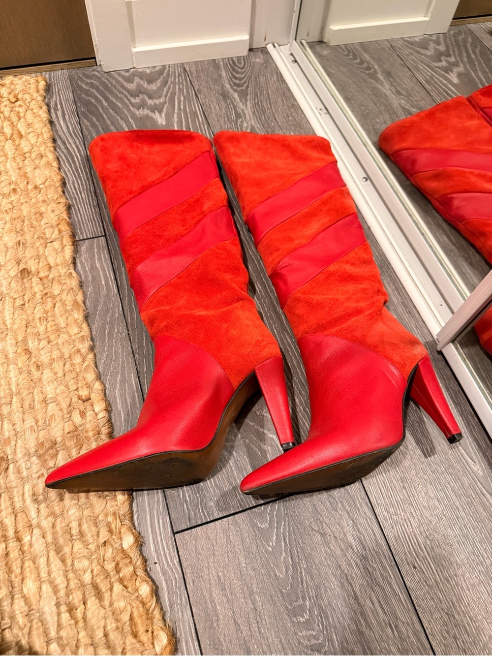 L'INTERVALLE Red Over-the-Knee Pointed Toe Boots - Picture 4 of 6